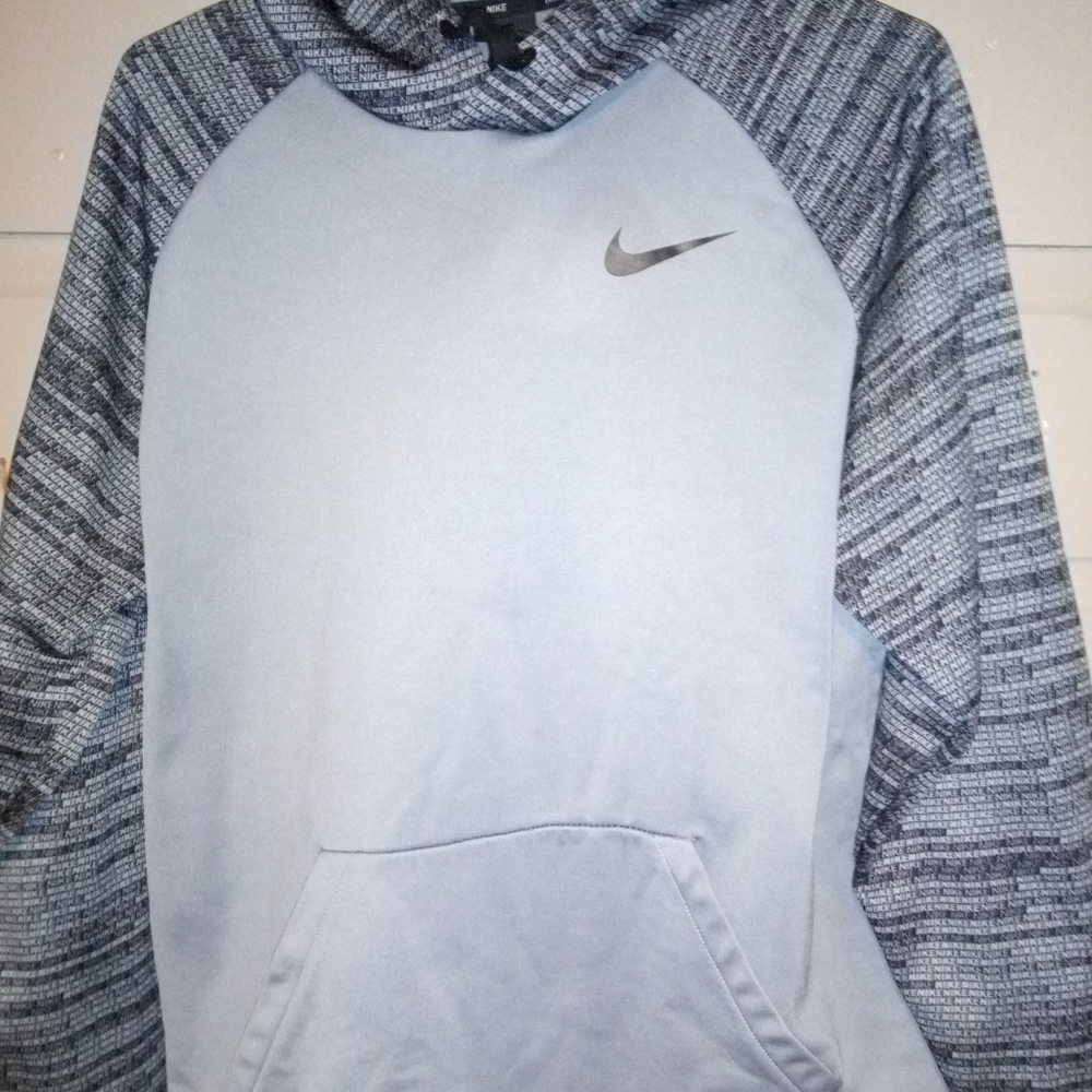 Nike hoodie
